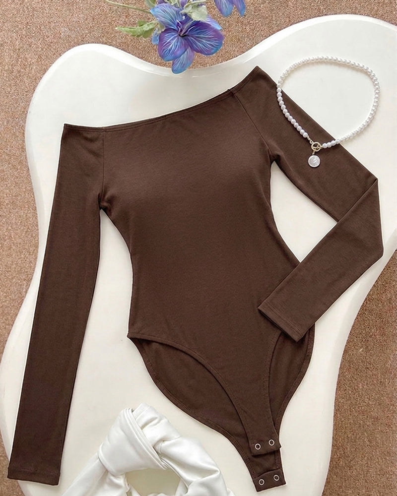 Women's Off Shoulder Bodysuit Minimalist Long Sleeve Sexy Slim Fit Bodysuit with Built-In Bra